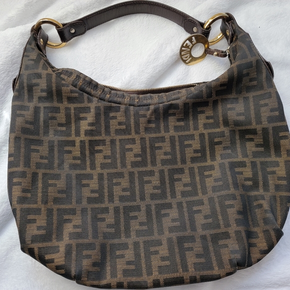 Fendi Zucca Chef Hobo - Picture 15 of 16